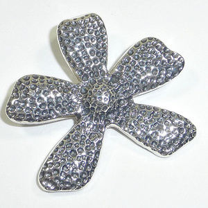 Silpada Jewelry - Silpada Sterling Silver Flower Pendant S1101 Silpada Jewelry - Silpada Sterling Silver Flower Pendant S1101